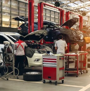 Auto Repair Shop Vehicle bay