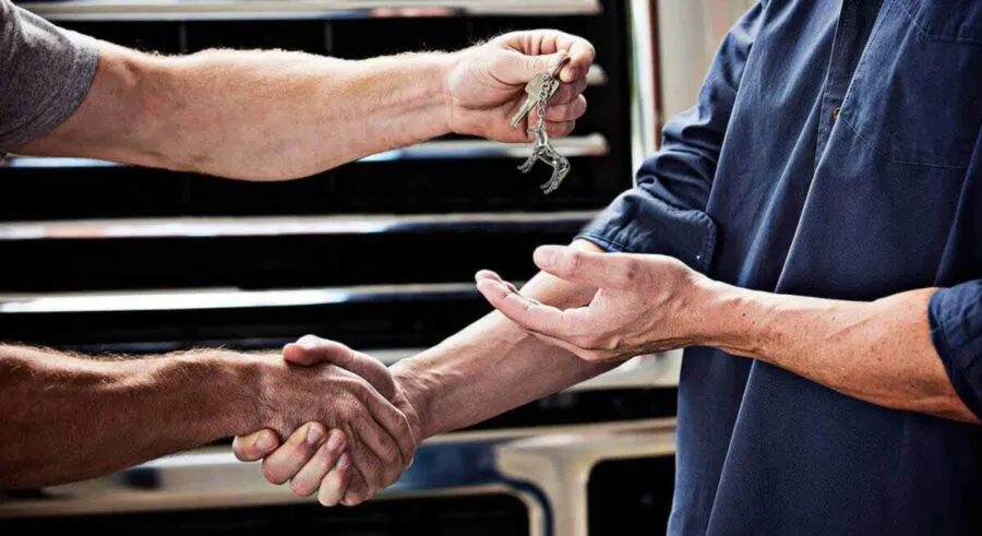 commercial truck customer service Enhanced Accuracy